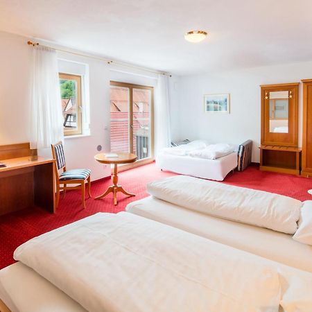 Hotel-Restaurant Ochsen Blaubeuren Room photo