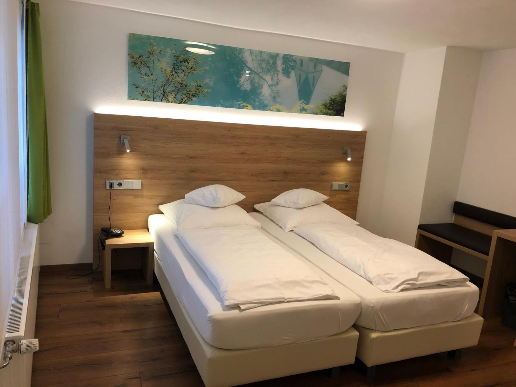 Hotel-Restaurant Ochsen Blaubeuren Room photo